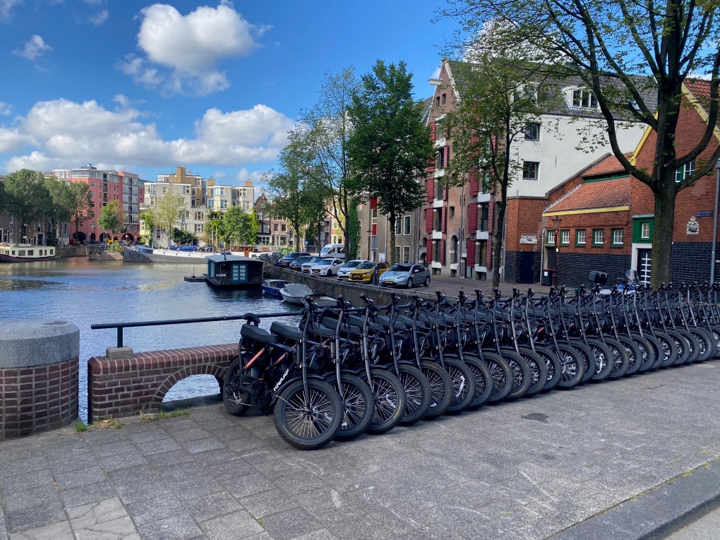 Tandem rental for groups in Amsterdam