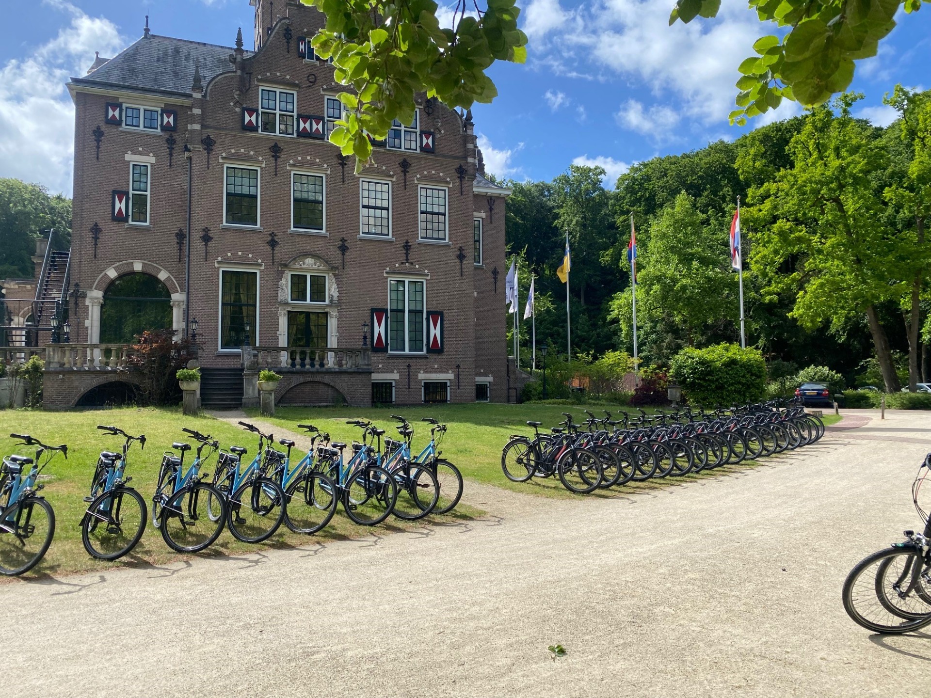 Fietsen huren in Maastricht, groepsfietsen op locatie bezorgd